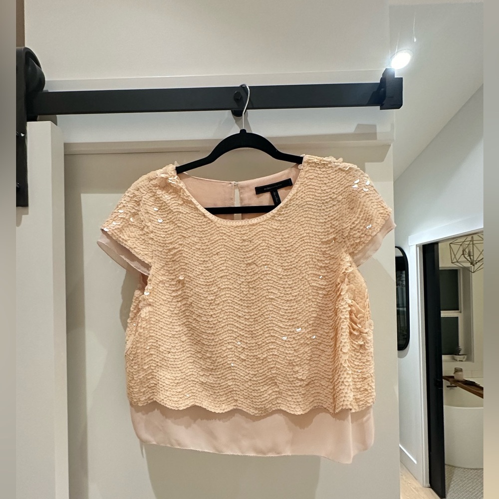 Small BCBG MaxAzira sequin blouse. Light peachy colour, silk slip underneath.